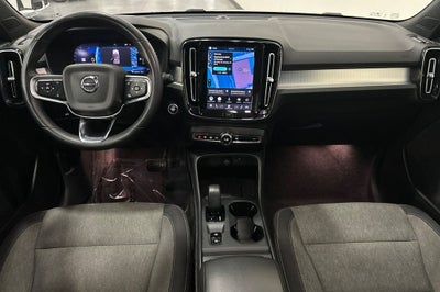 2024 Volvo XC40 B5 Core