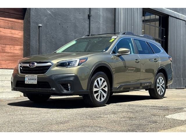 2022 Subaru Outback Premium