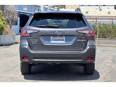 2023 Subaru Outback Premium
