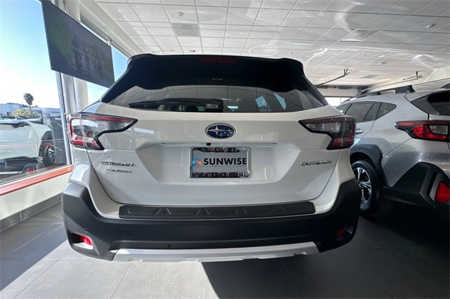 2025 Subaru OUTBACK Limited