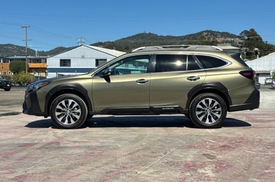 2025 Subaru Outback Touring