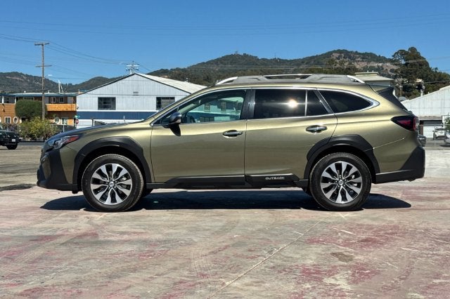 2025 Subaru Outback Touring