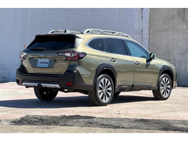 2025 Subaru Outback Touring