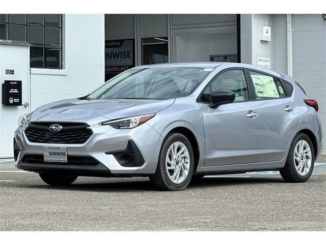 2025 Subaru IMPREZA Base