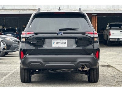 2025 Subaru FORESTER Premium