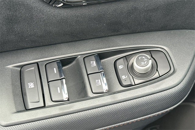 2025 Subaru FORESTER Touring Hybrid