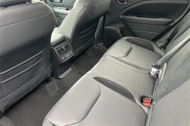 2025 Subaru FORESTER Touring Hybrid