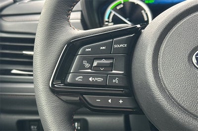 2025 Subaru FORESTER Touring Hybrid