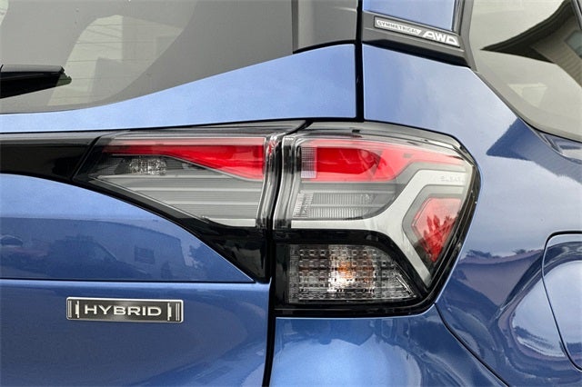 2025 Subaru FORESTER Touring Hybrid