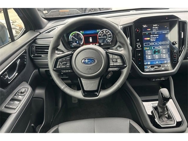 2025 Subaru FORESTER Touring Hybrid