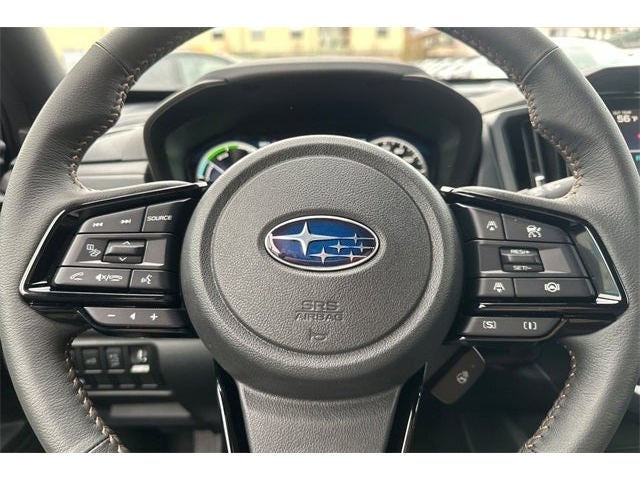 2025 Subaru FORESTER Touring Hybrid