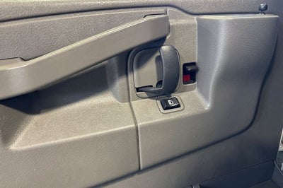 2024 Chevrolet Express 2500 Work Van Cargo