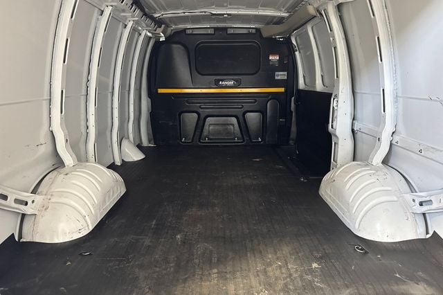 2024 Chevrolet Express 2500 Work Van Cargo