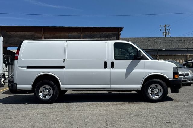 2024 Chevrolet Express 2500 Work Van Cargo