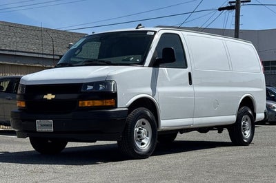 2024 Chevrolet Express 2500 Work Van Cargo
