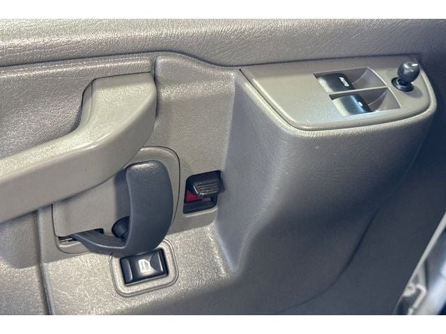 2024 Chevrolet Express 2500 Work Van Cargo