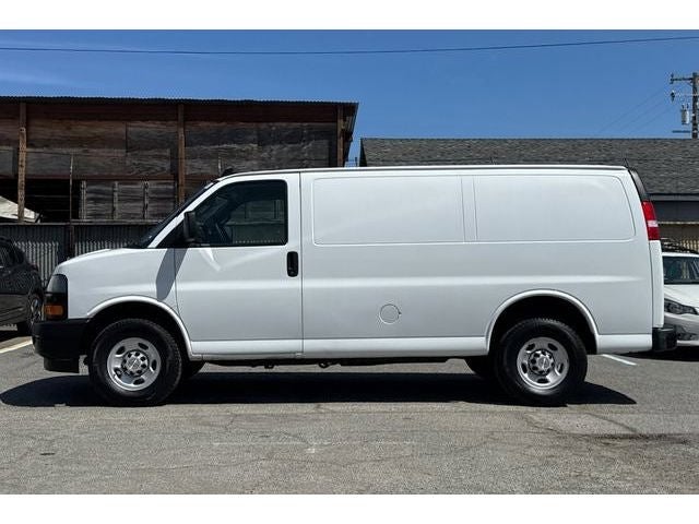 2024 Chevrolet Express 2500 Work Van Cargo