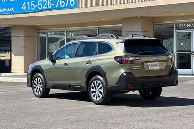 2025 Subaru Outback Premium