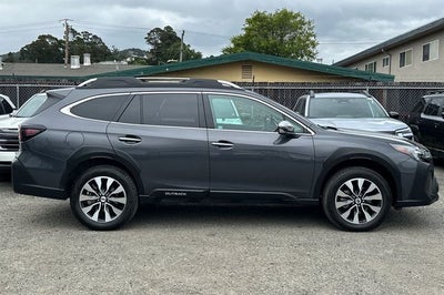 2023 Subaru Outback Touring