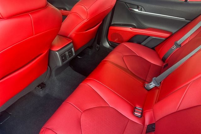 2022 Toyota Camry Hybrid XSE
