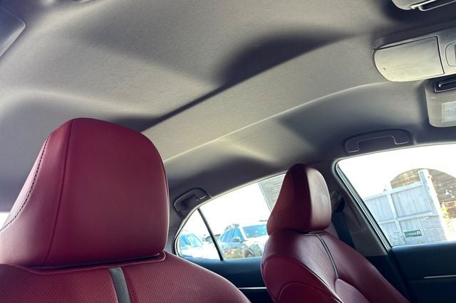 2022 Toyota Camry Hybrid XSE