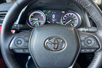 2022 Toyota Camry Hybrid XSE