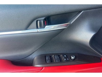 2022 Toyota Camry Hybrid XSE