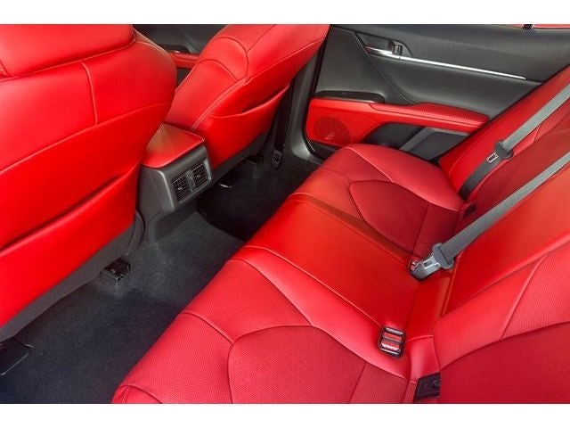 2022 Toyota Camry Hybrid XSE