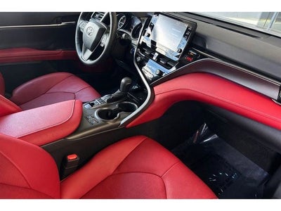 2022 Toyota Camry Hybrid XSE