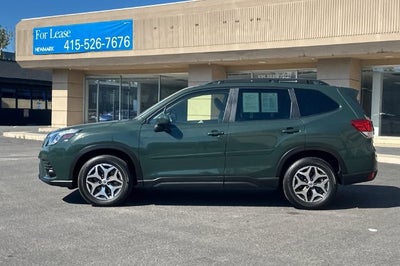 2023 Subaru Forester Premium