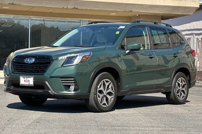 2023 Subaru Forester Premium