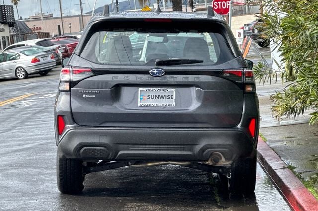 2025 Subaru Forester Base