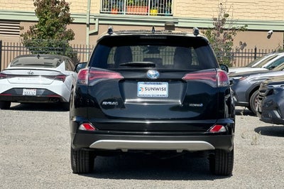 2018 Toyota RAV4 Hybrid LE