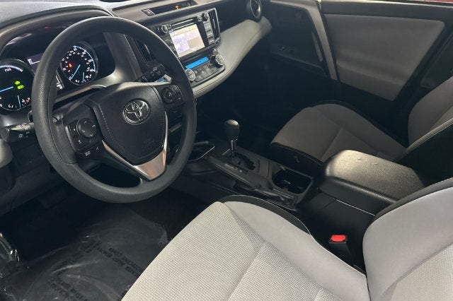 2018 Toyota RAV4 Hybrid LE