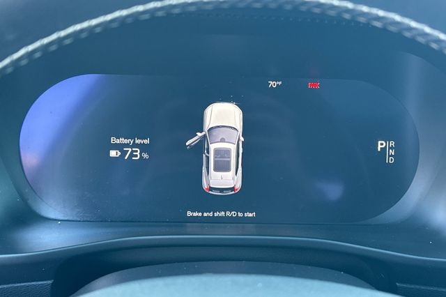 2021 Volvo XC40 Recharge Pure Electric P8