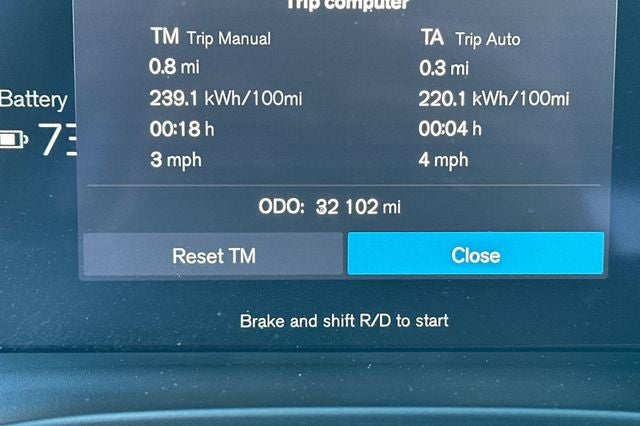 2021 Volvo XC40 Recharge Pure Electric P8