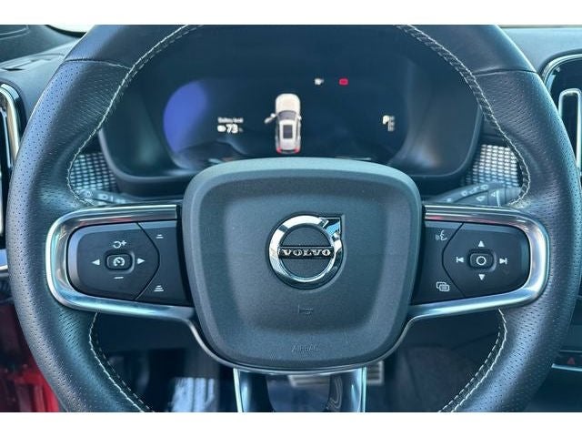 2021 Volvo XC40 P8