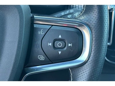 2021 Volvo XC40 P8
