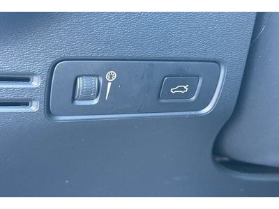2021 Volvo XC40 P8