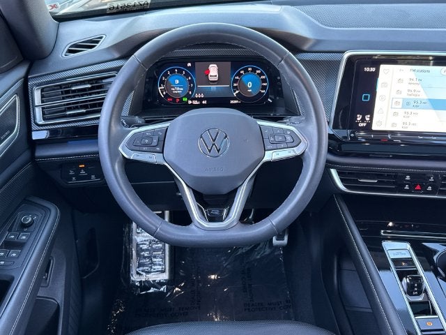2024 Volkswagen Atlas Cross Sport 2.0T SEL Premium R-Line