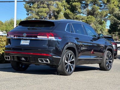 2024 Volkswagen Atlas Cross Sport 2.0T SEL Premium R-Line