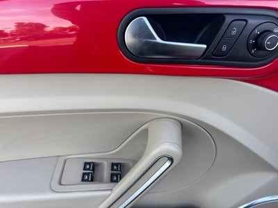 2019 Volkswagen Beetle Convertible 2.0T SE