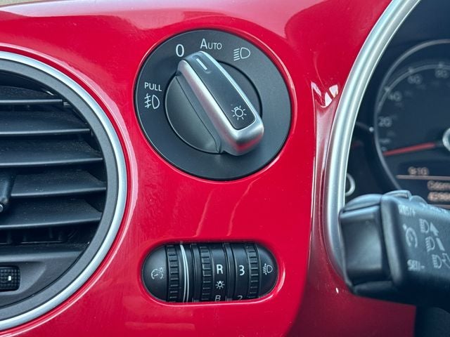2019 Volkswagen Beetle Convertible 2.0T SE