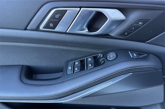 2023 BMW X5 xDrive45e