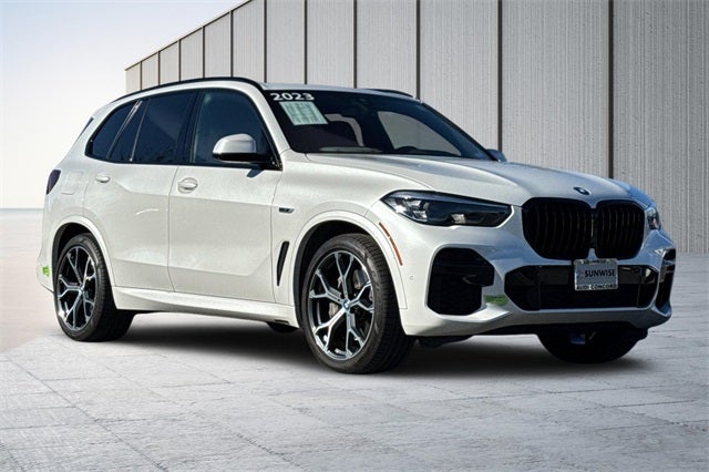 2023 BMW X5 xDrive45e