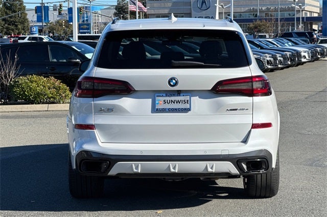 2023 BMW X5 xDrive45e