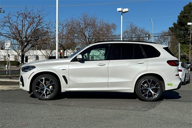 2023 BMW X5 xDrive45e