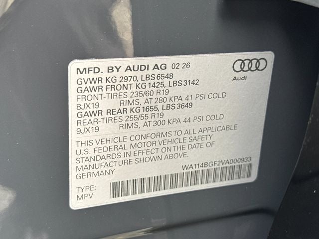 2027 Audi Q6 e-tron Premium quattro