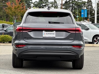 2027 Audi Q6 e-tron Premium quattro