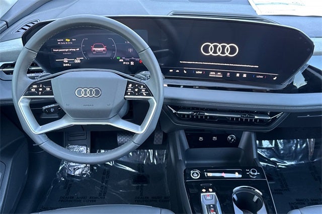 2025 Audi Q6 e-tron Premium quattro